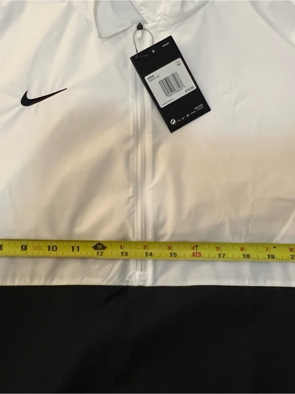 Nike Men’s White and Black Slick Pullover Size XXL - Perfect For Big & Tall - Picture 15 of 15